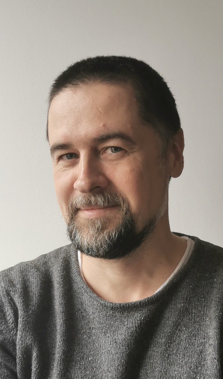 «Дать детям уверенность, что они смогут построить мир своей мечты»: интервью с директором «Рокет Фокс» Дмитрием Горбуновым